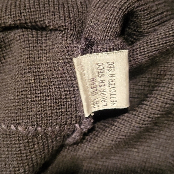 Nine West Cropped Style Sweater Jacket - Picture 5 of 5